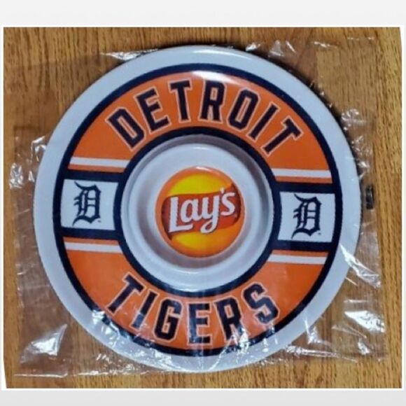 New Without Tags Detroit Tigers Baseball Chip Dip Platter Home - Picture 12 of 12